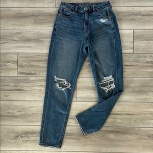 American Eagle MOM JEAN comfort waist band size 2
